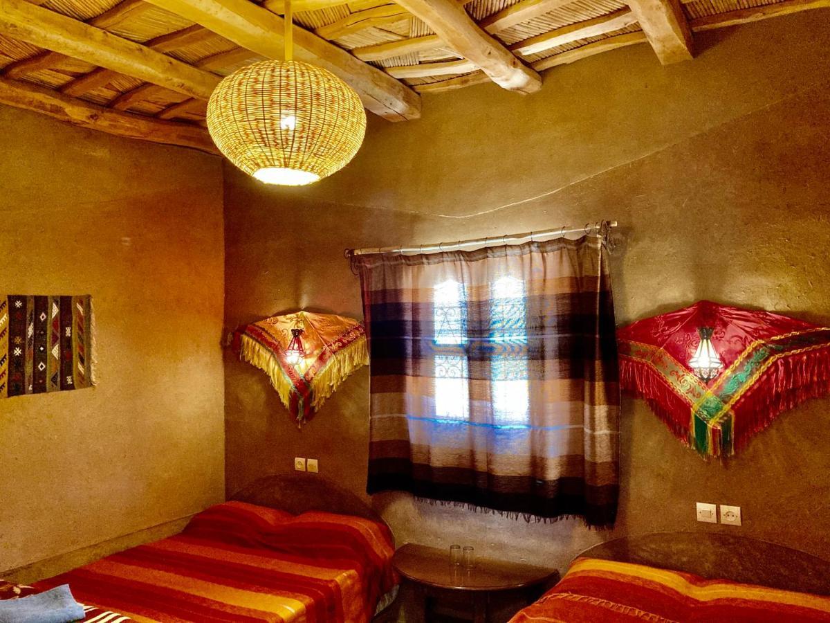 Bed and Breakfast Les 4 Saisons Du Dades Aït Idaïr Exterior foto