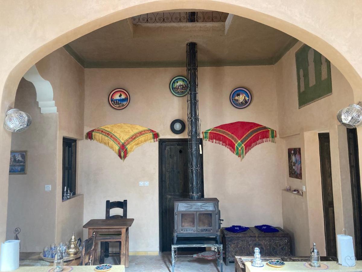 Bed and Breakfast Les 4 Saisons Du Dades Aït Idaïr Exterior foto